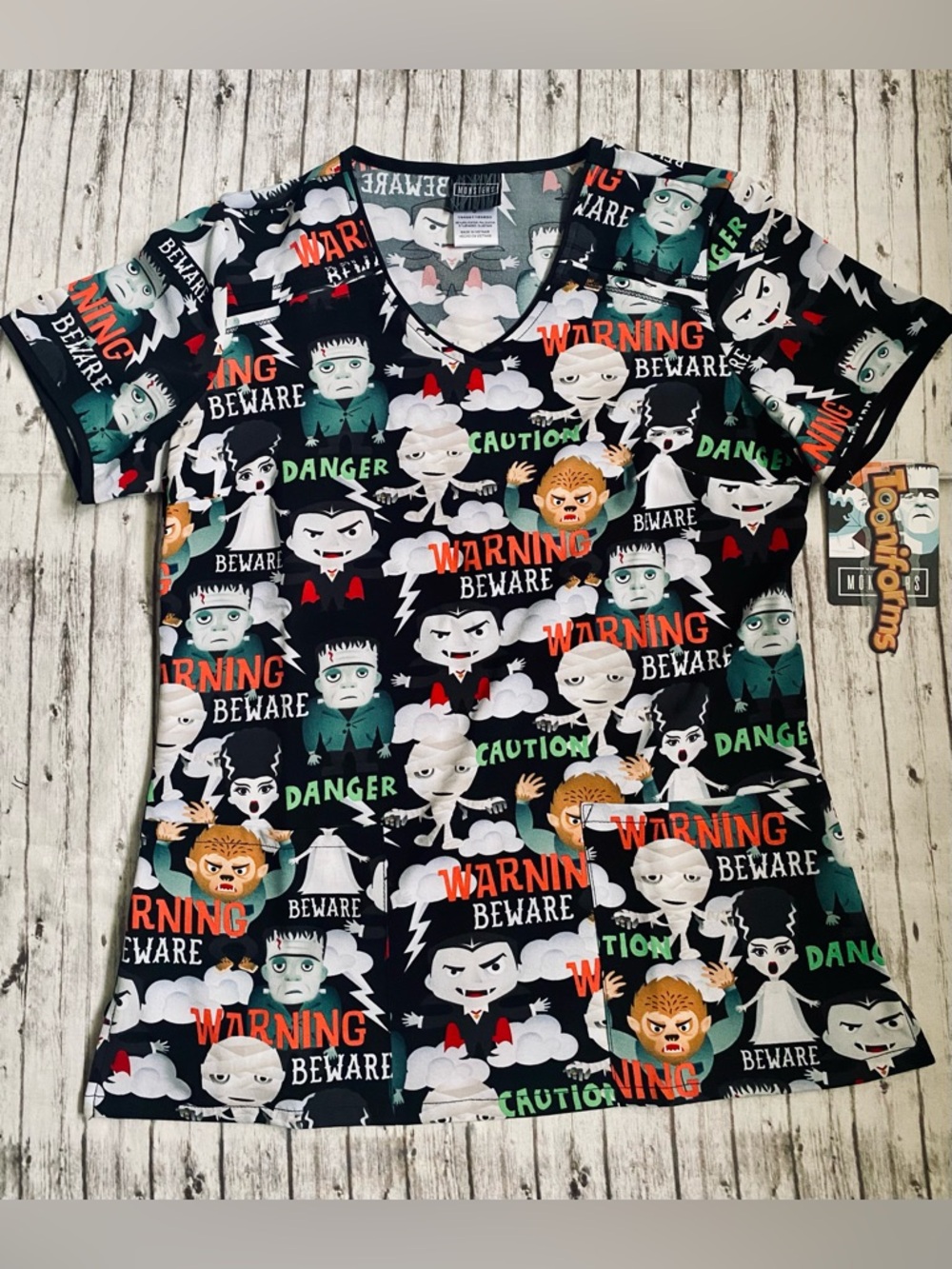 Scrubs Shirt Nurse Disney Tooniforms Universal Monsters Small NWT